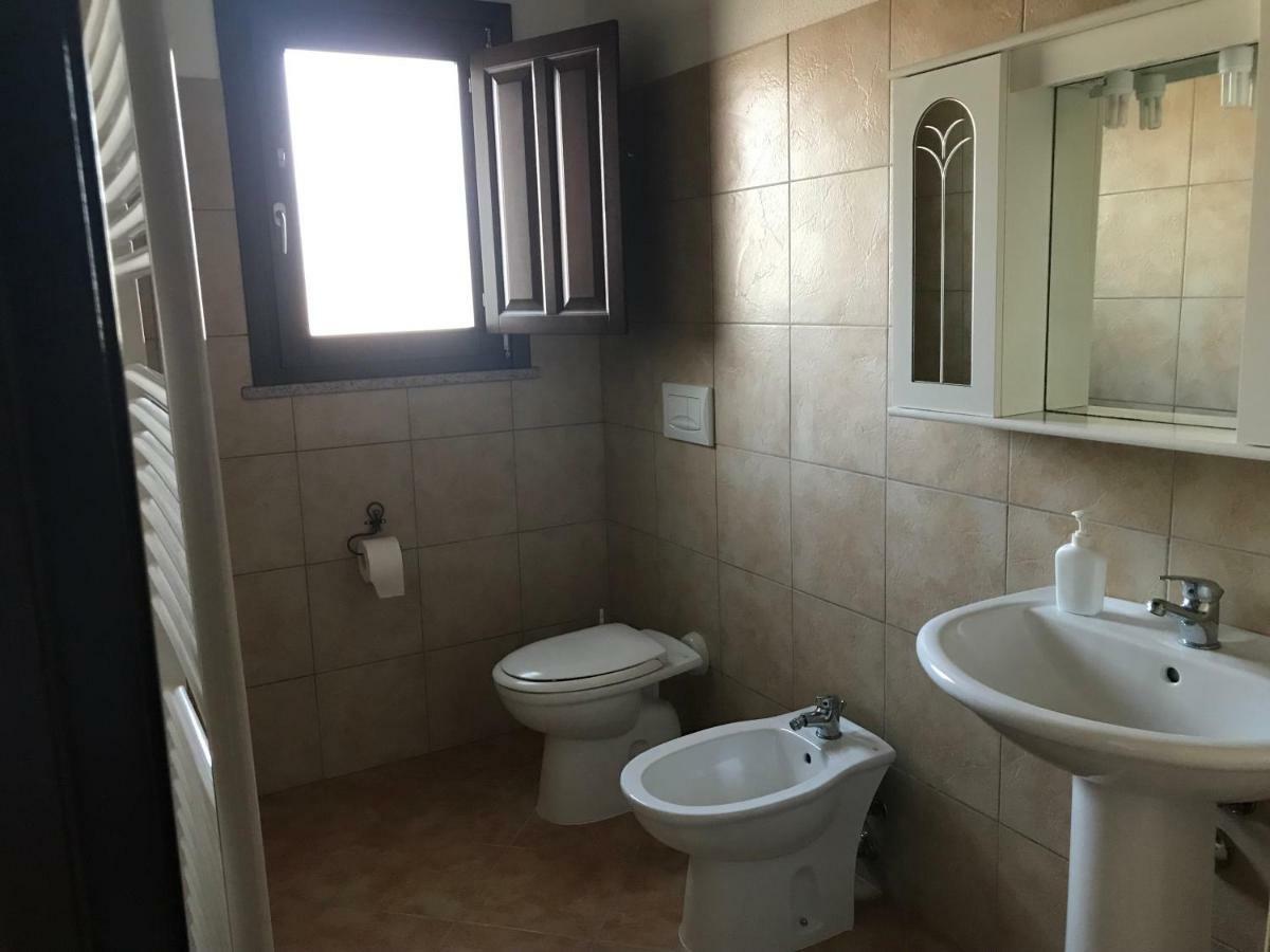 Agriturismo La Fillirea Sant' Antonio di Santadi Екстериор снимка
